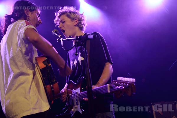 MICACHU AND THE SHAPES - 2009-11-01 - PARIS - La Maroquinerie - 